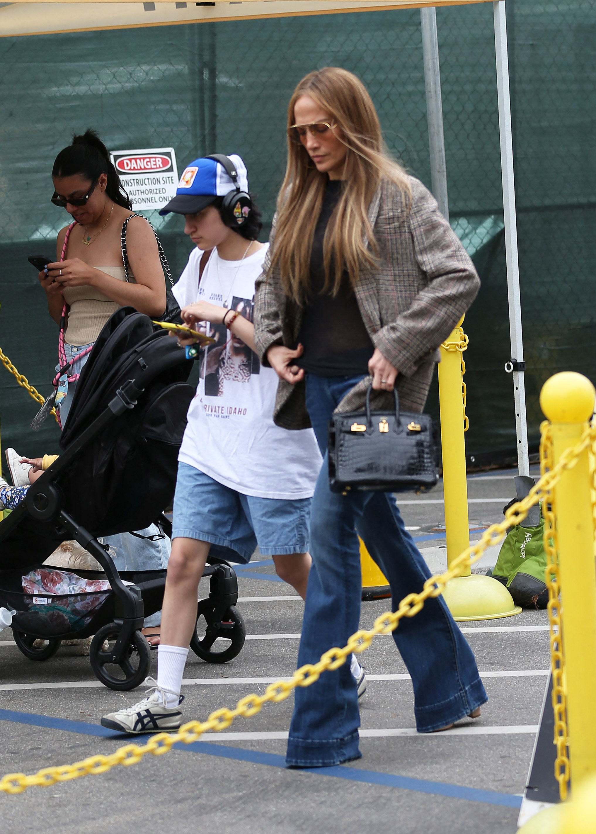 Jennifer Lopez Spends Time With Emme After Canceling Tour