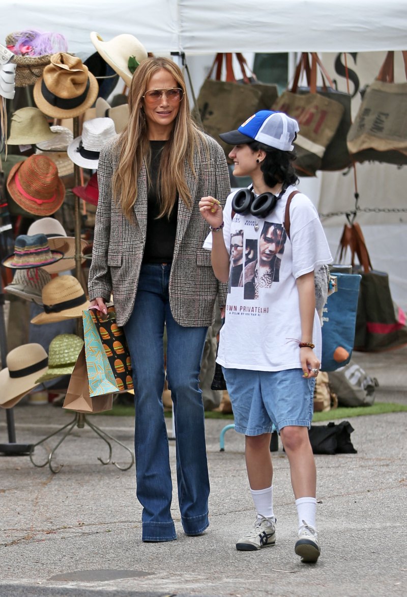 Jennifer Lopez Spends Time With Emme After Canceling Tour