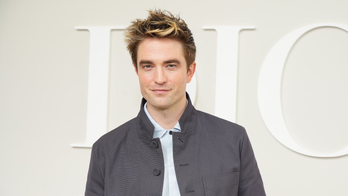 Robert Pattinson Breaks Silence About Fatherhood, Baby Girl
