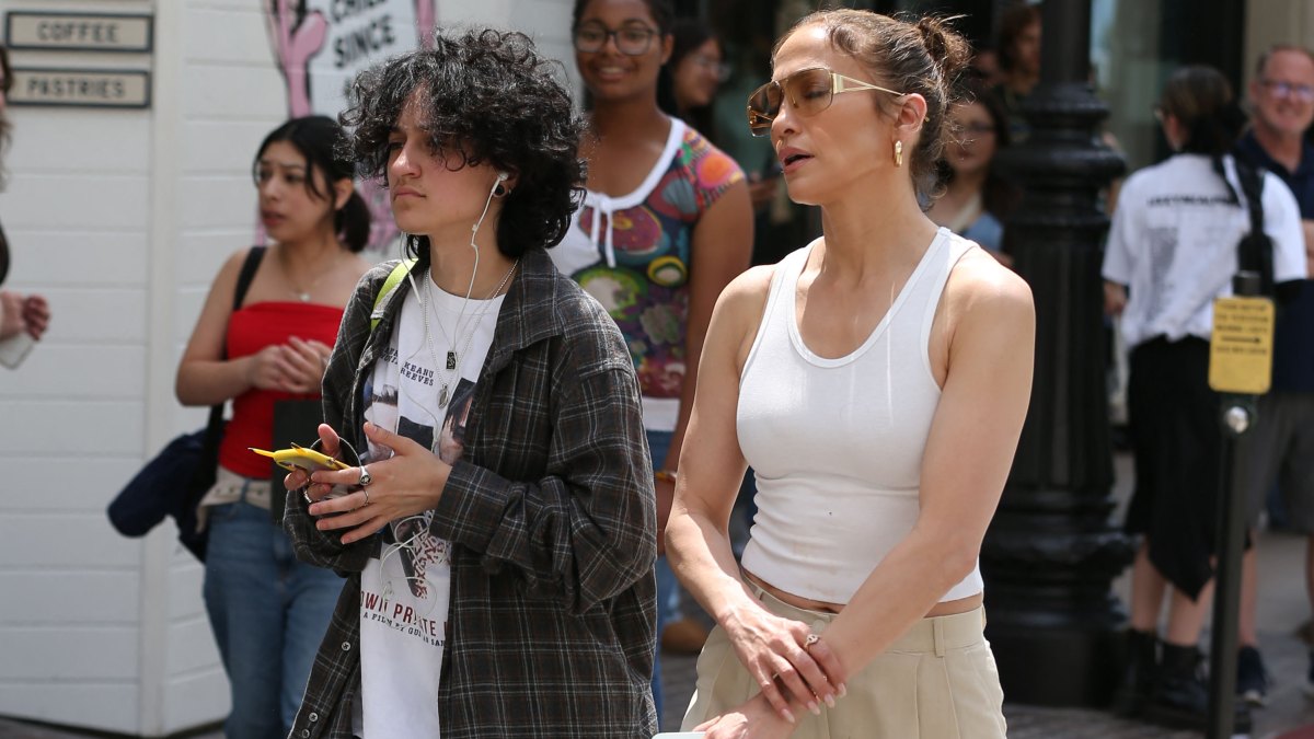 J. Lo Bonds With Emme After Listing Home With Ben for Sale