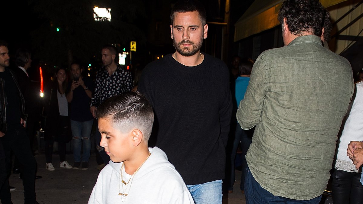 Scott Disick Celebrates Mason’s Middle School Graduation in Rare Pic
