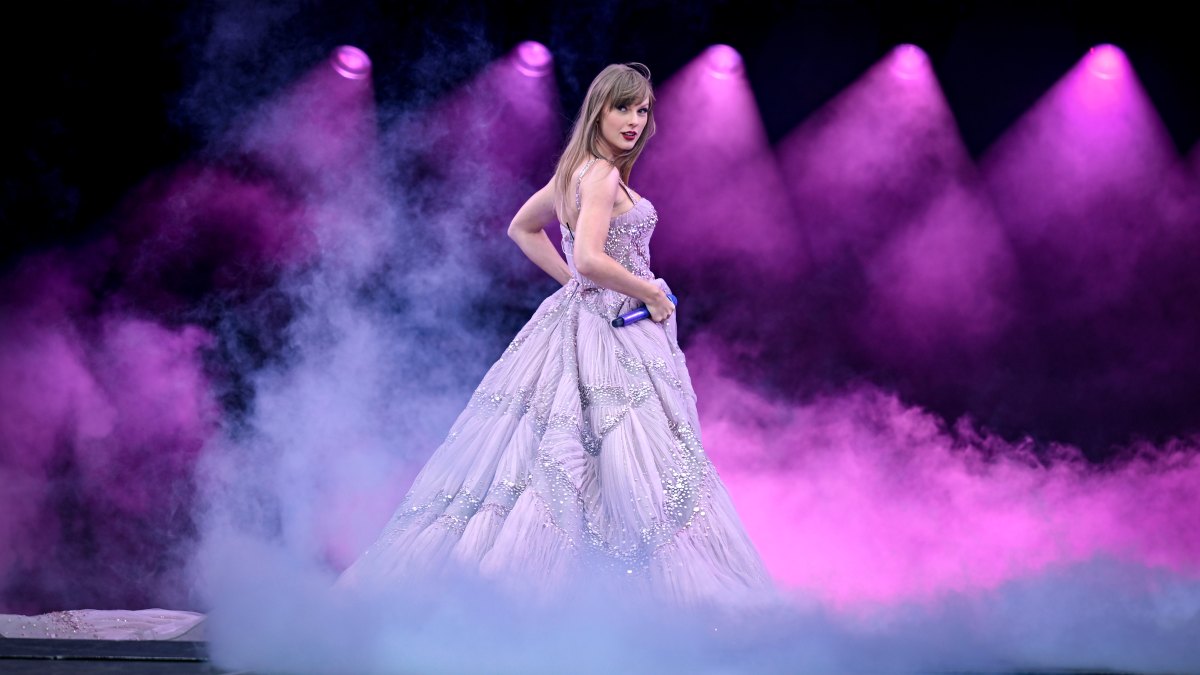 Taylor Swift Confirms the ‘Wonderful’ Eras Tour Will End in December: ‘That’s It’