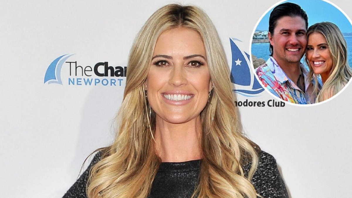 Christina Hall Seemingly Mocks Josh Hall With New Selfie