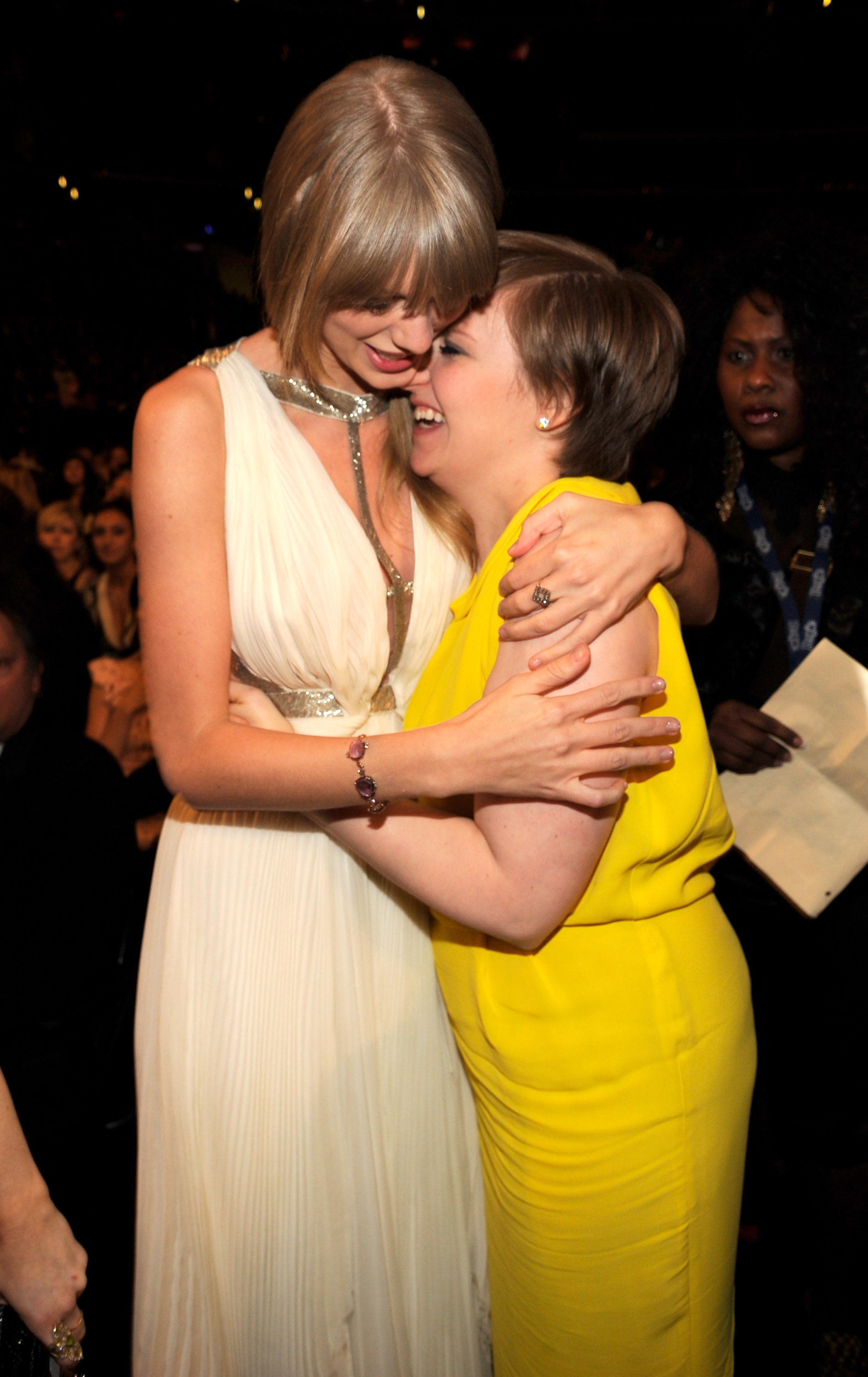 Lena Dunham Says She&rsquo;s &lsquo;Protective&rsquo; Over Friend Taylor Swift