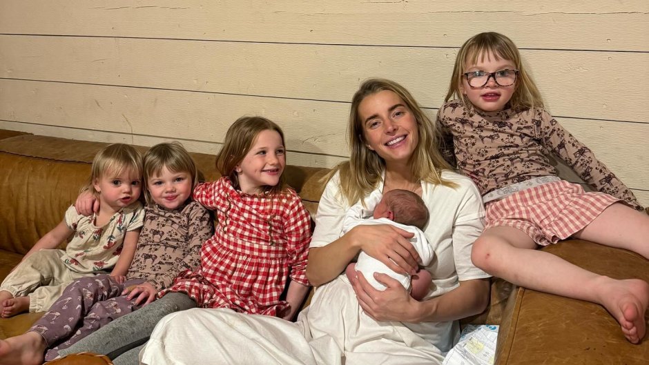 Who Is Ballerina Farm Meet Trad Wife Hannah Neeleman Life Style Who Is Ballerina Farm Meet Trad Wife Hannah Neeleman Life Style