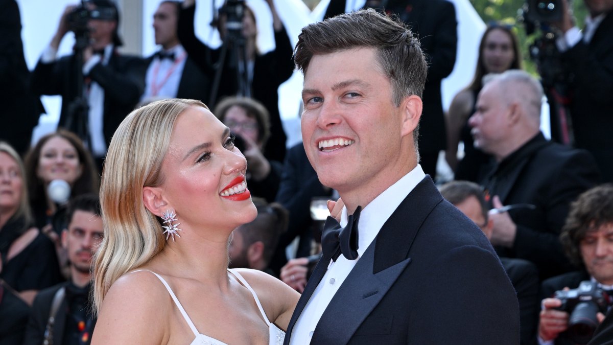 Colin Jost and Scarlett Johansson ‘Support Each Other’s Careers’