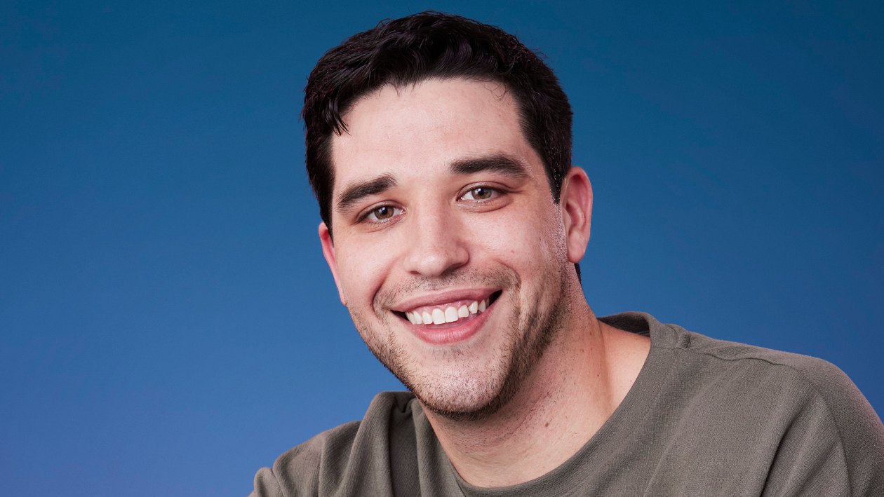 Who Is Devin Strader? Meet Season 21 Bachelorette Contestant | Life & Style