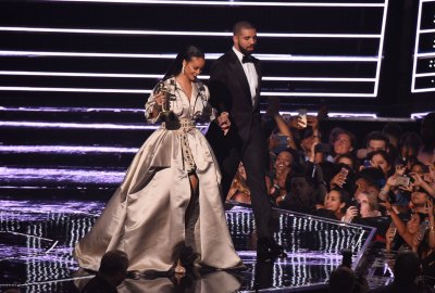 Drake Says Rihanna Collab Too Good Is About Serena Williams