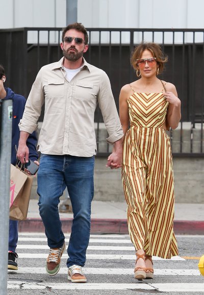 ben affleck and jennifer lopez only talk through lawyers