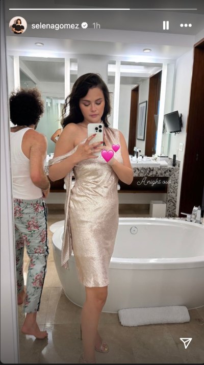 Selena Gomez Covers Finger Amid Benny Blanco Engagement Rumor