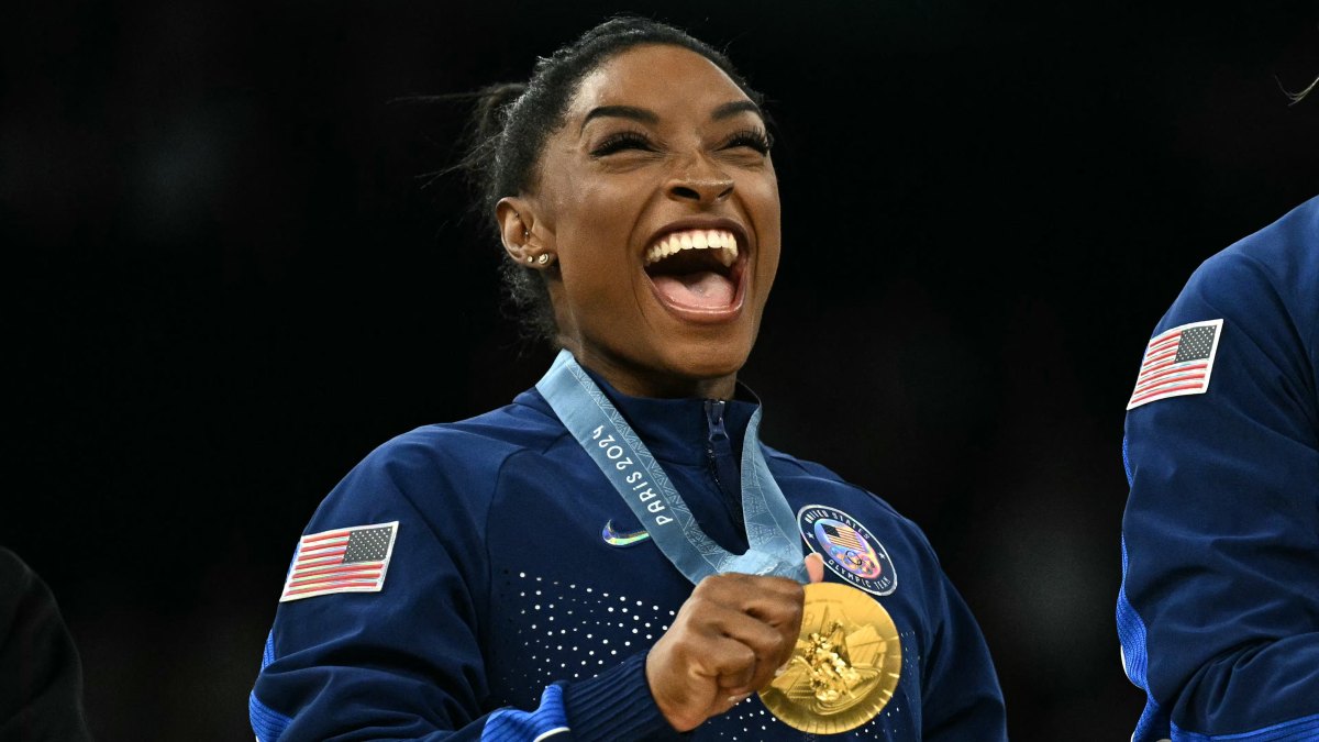 Who Are the Oldest Olympic Gold Medalists? Simone Biles, More