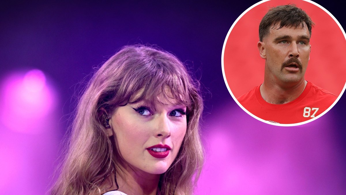 Taylor Swift Has 'Been Drawing Up Plays' for the Chiefs Amid Travis Kelce Romance