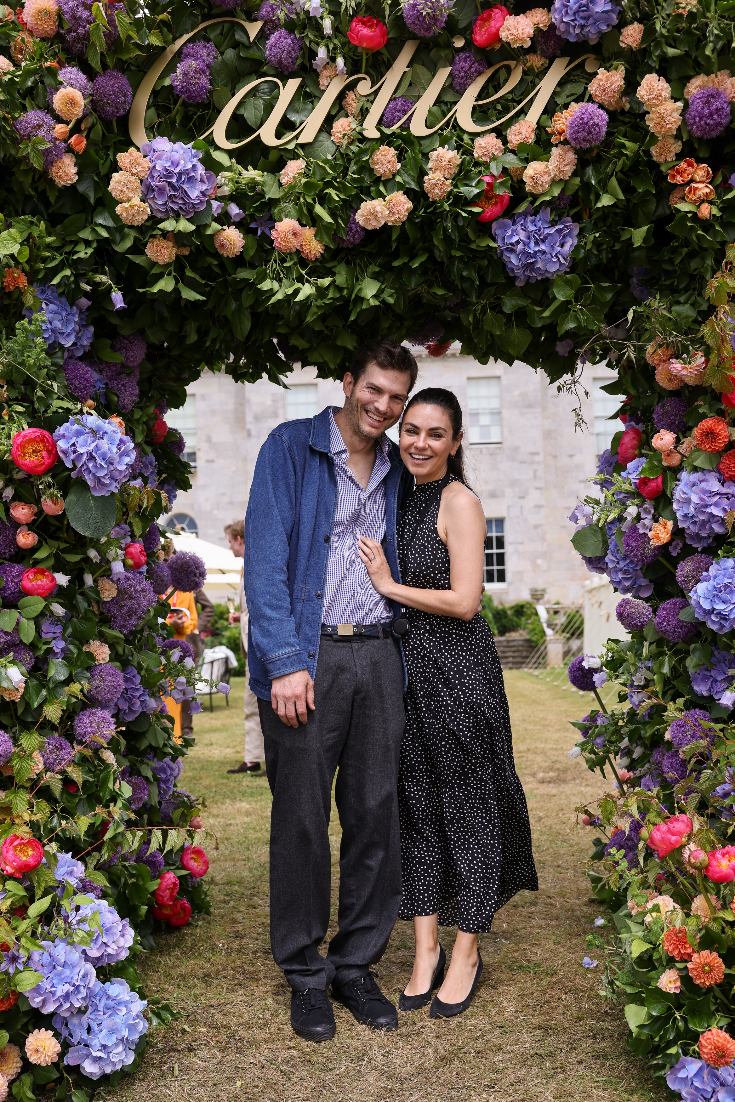 Ashton Kutcher, Mila Kunis&rsquo; Parenting Styles &lsquo;Balance Each Other&rsquo;