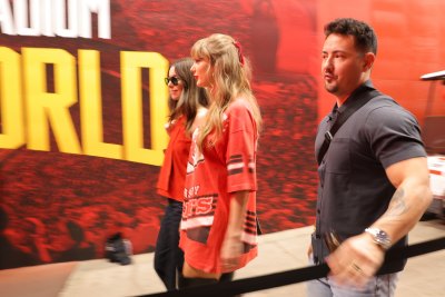 Taylor Swift Supports Travis Kelce While Wearing Chiefs Dress