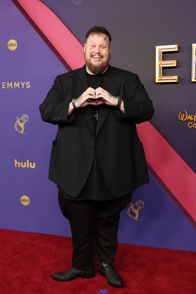 Jelly Roll Shows Off Workouts and Says Fans Wont Recognize Him Soon