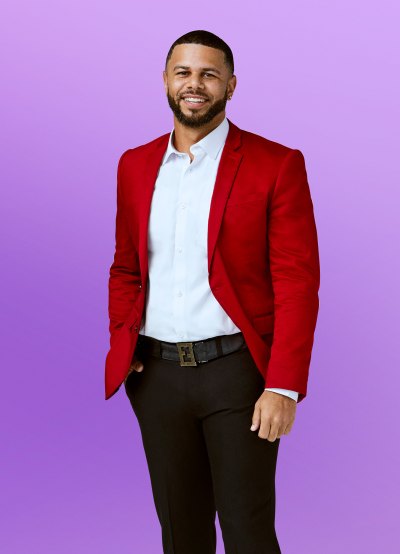 Love Is Blind Ashley Seemingly Reacts to Fiance Tyler Fathering 3 Kids