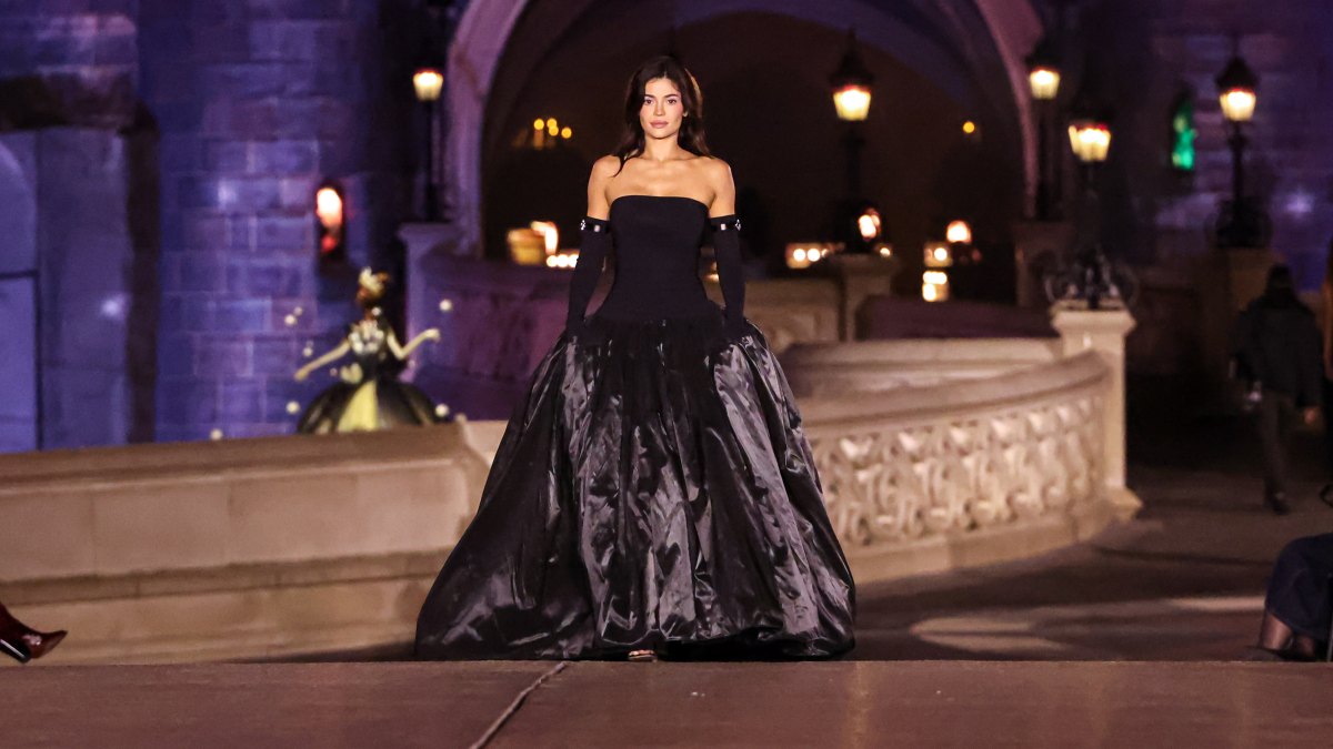 Models Say Kylie Jenner 'Didn't Deserve' to Walk Runway in Paris (EXCL)