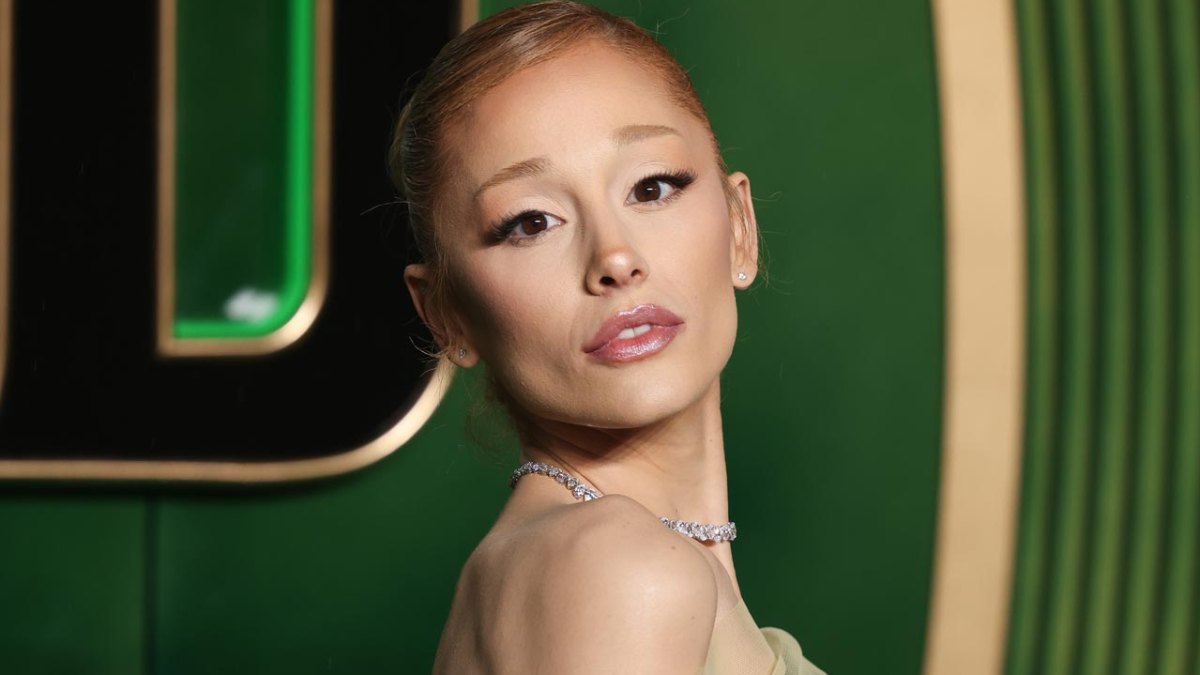 Did Arianaa Grande Change Her Voice The Wicked Star Reacts to Viral Fan Speculation