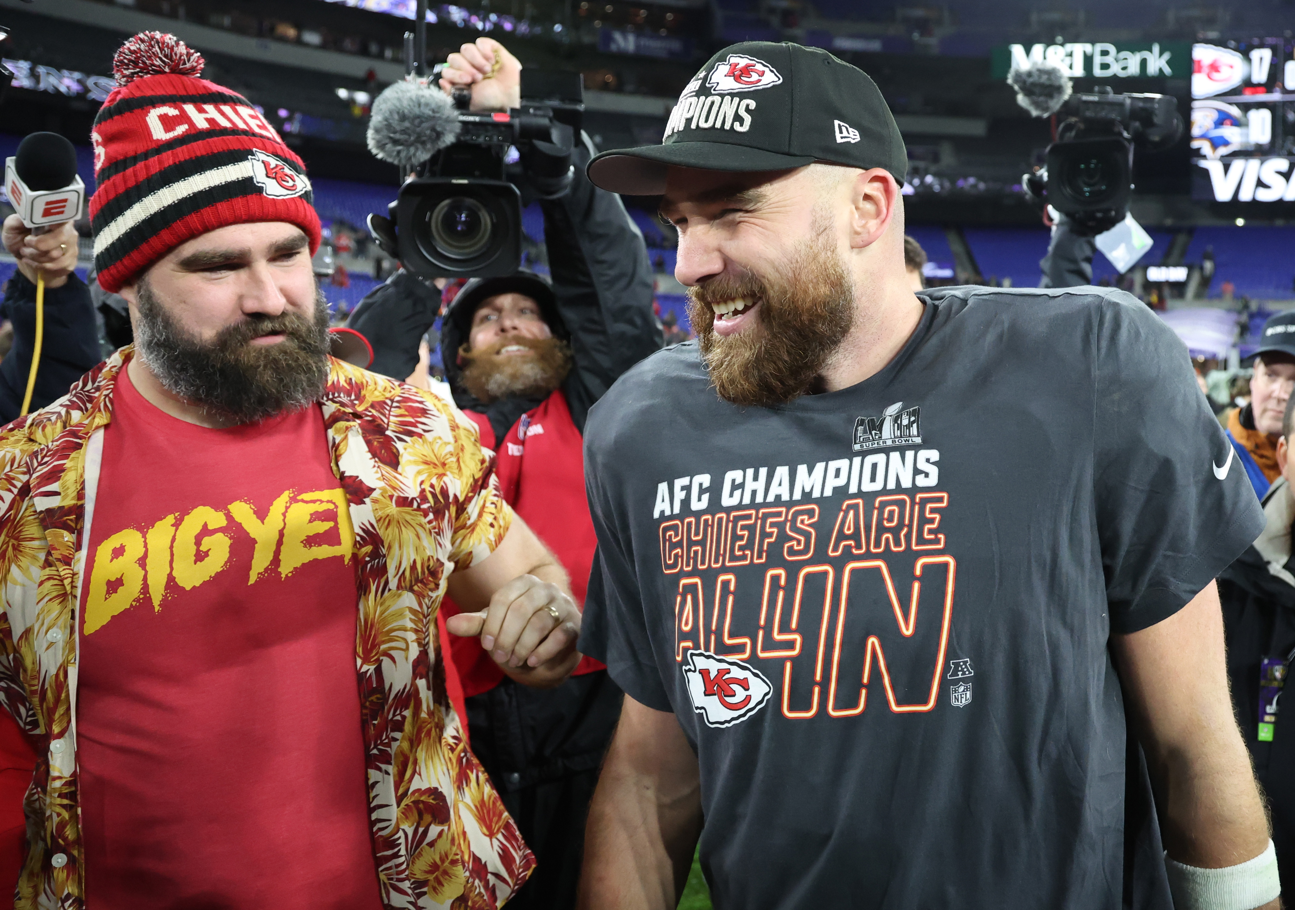Travis Kelce Defends Brother Jason After Phone Smashing Incident: &lsquo;I Love You, Brother&rsquo;