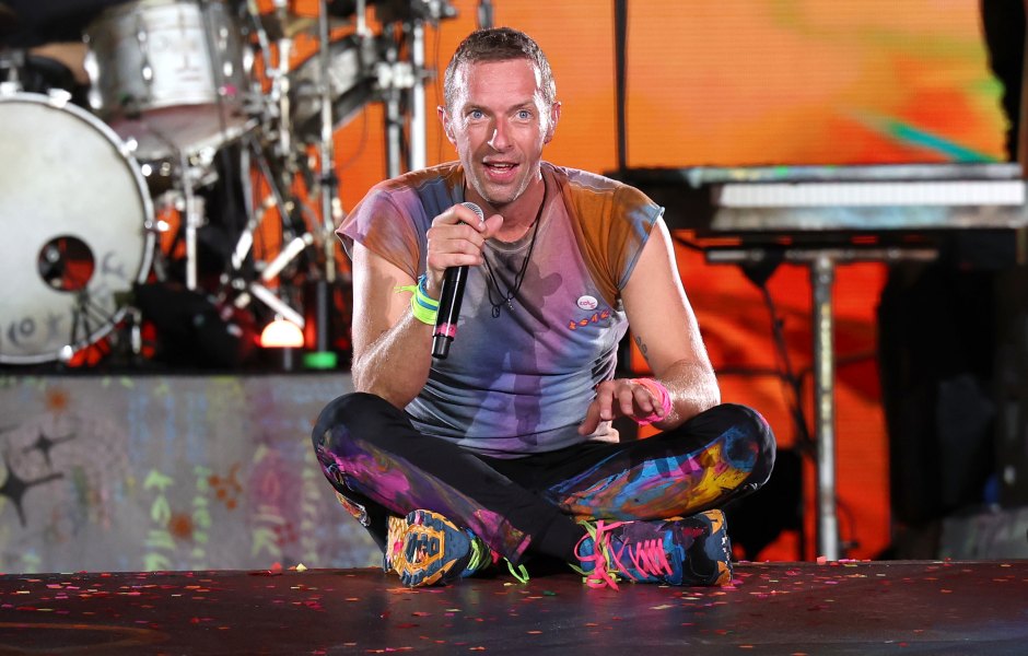 Chris Martin Falls Through Trap Door During Coldplay Concert