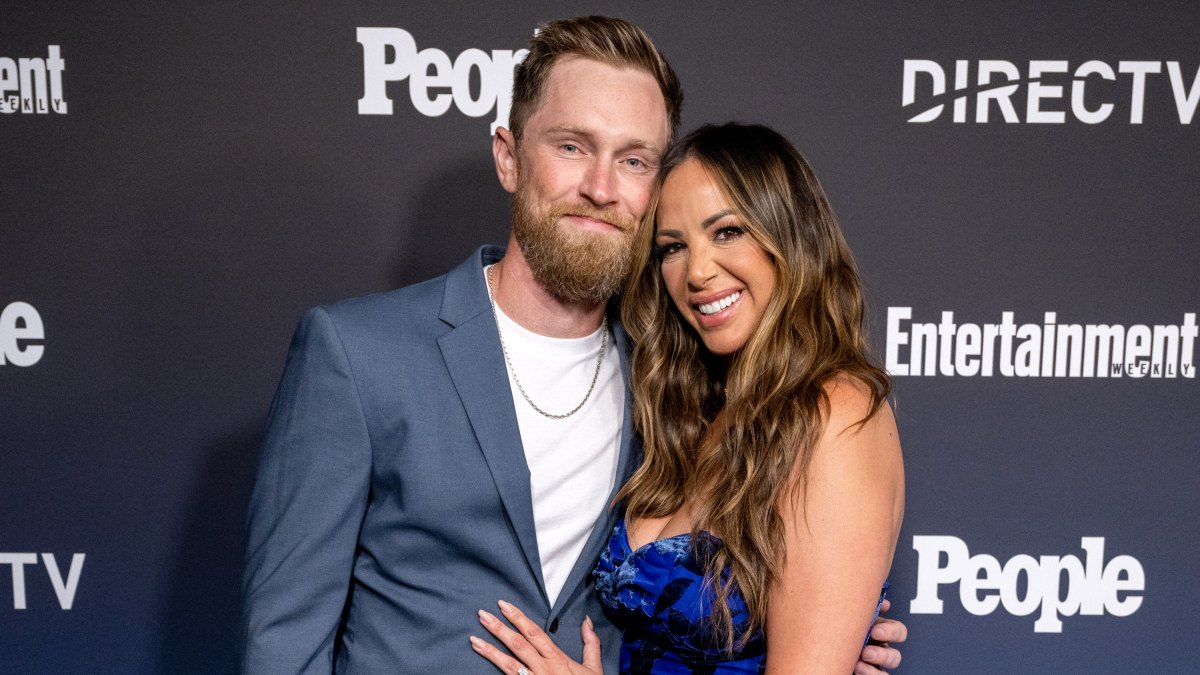 Kristen Doute Pregnant With Baby No. 1 at Age 41: 'So Happy'