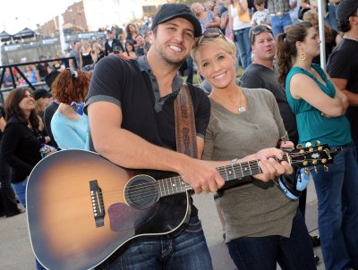 luke-bryan-wife-caroline.