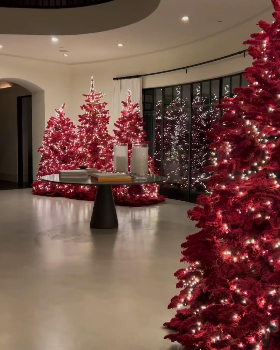 Kourtney Kardashian Slammed for Having Multiple Christmas Trees 829
