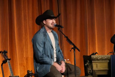 Morgan Wallen 'Struggling to Stay Sober' After CMA Win