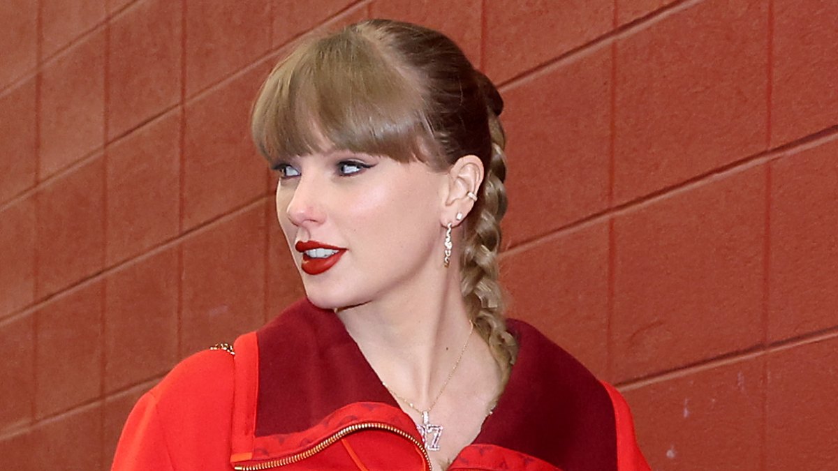 NFL Wishes Taylor Swift a Happy Birthday With a Fan Edit TikTok