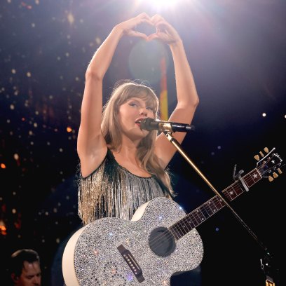 Taylor Swift Visits Children’s Hospital in Kansas City Ahead of Birthday