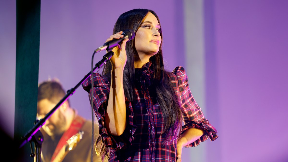 kacey musgraves calls out fan