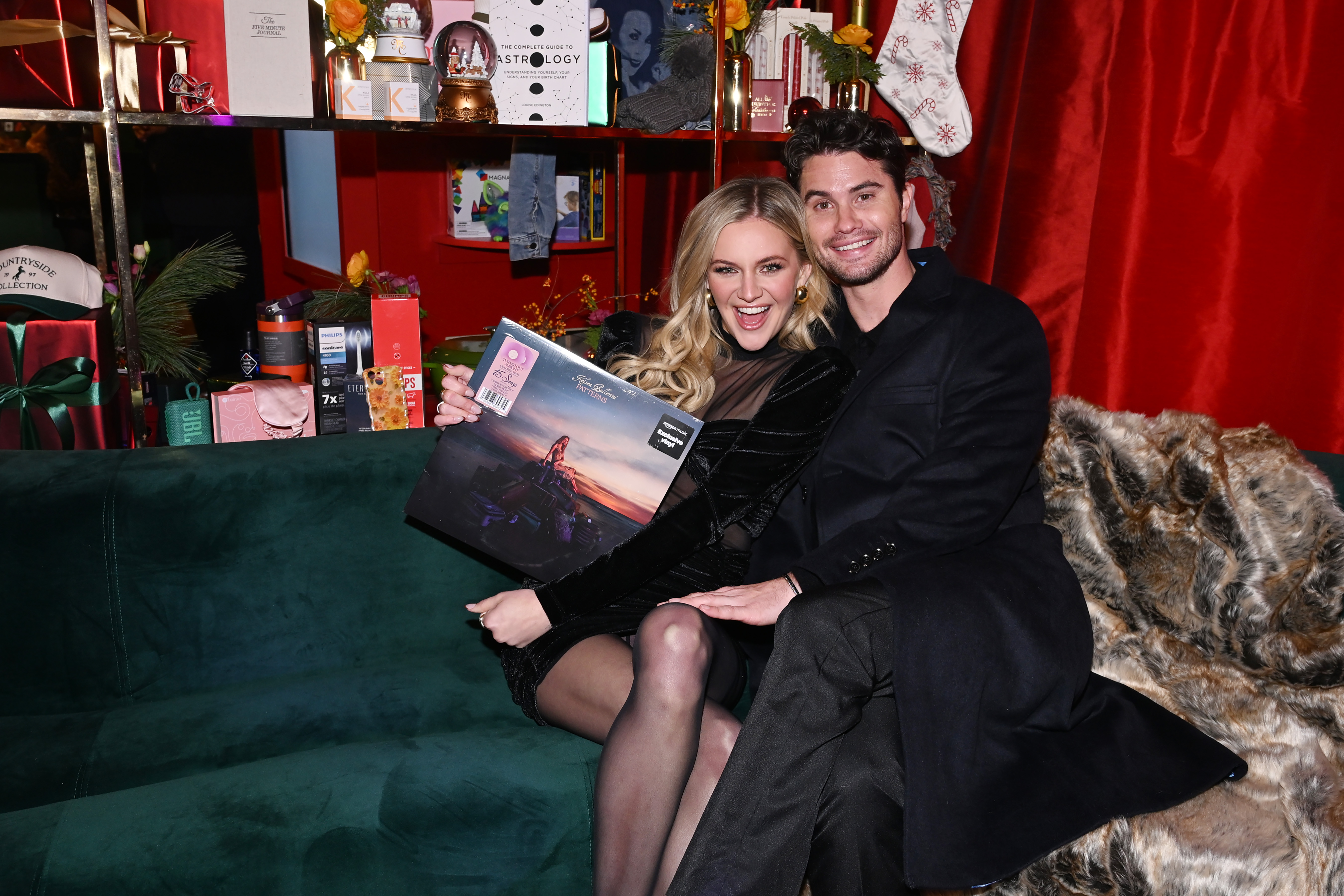 kelsea ballerini wants to marry chase stokes excl