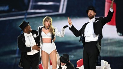 Taylor Swift Gets 22 Hat From Travis Kelce at Eras Party