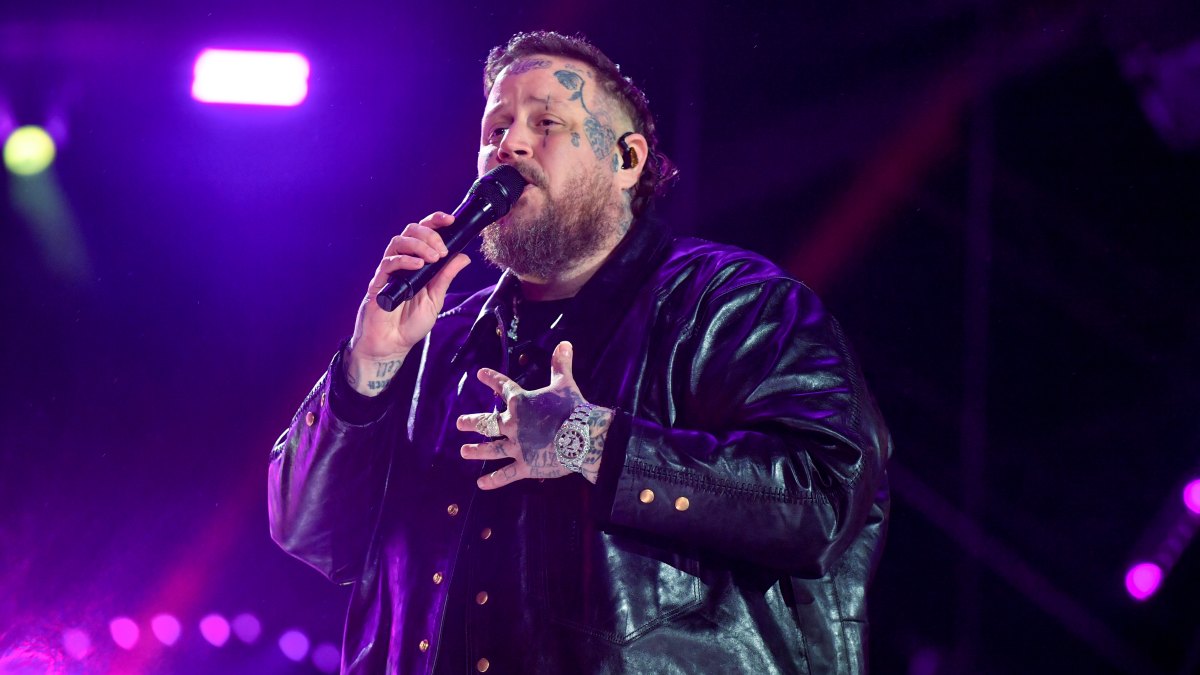 Jelly Roll's Battle With Pre-Show Anxiety: Tricks to Ease Nerves
