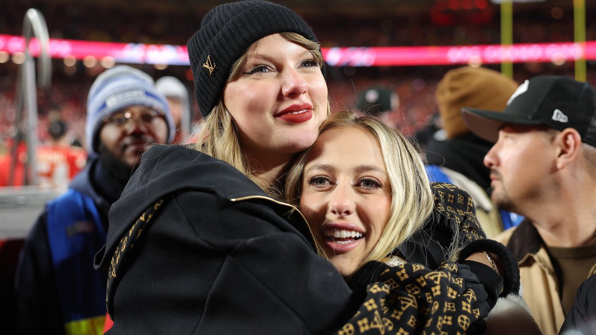 Taylor Swift Thanks Brittany Mahomes for Keeping Her ‘Calm’ During Chiefs Playoff Games