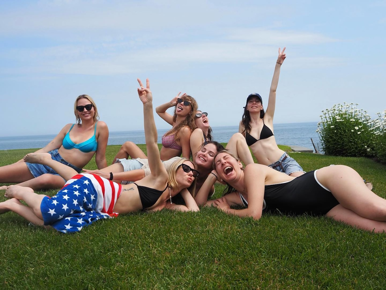 Taylor Swift s Westerly Rhode Island Mansion Is Reportedly Getting a Makeover