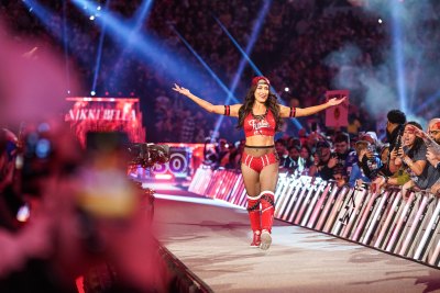 Nikki Bella Makes Surprise Return to WWE in 2025 Women’s Royal Rumble