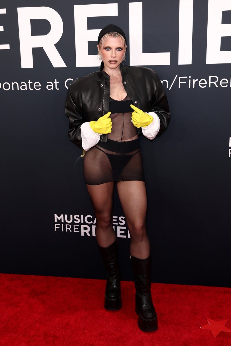 julia-fox-grammys