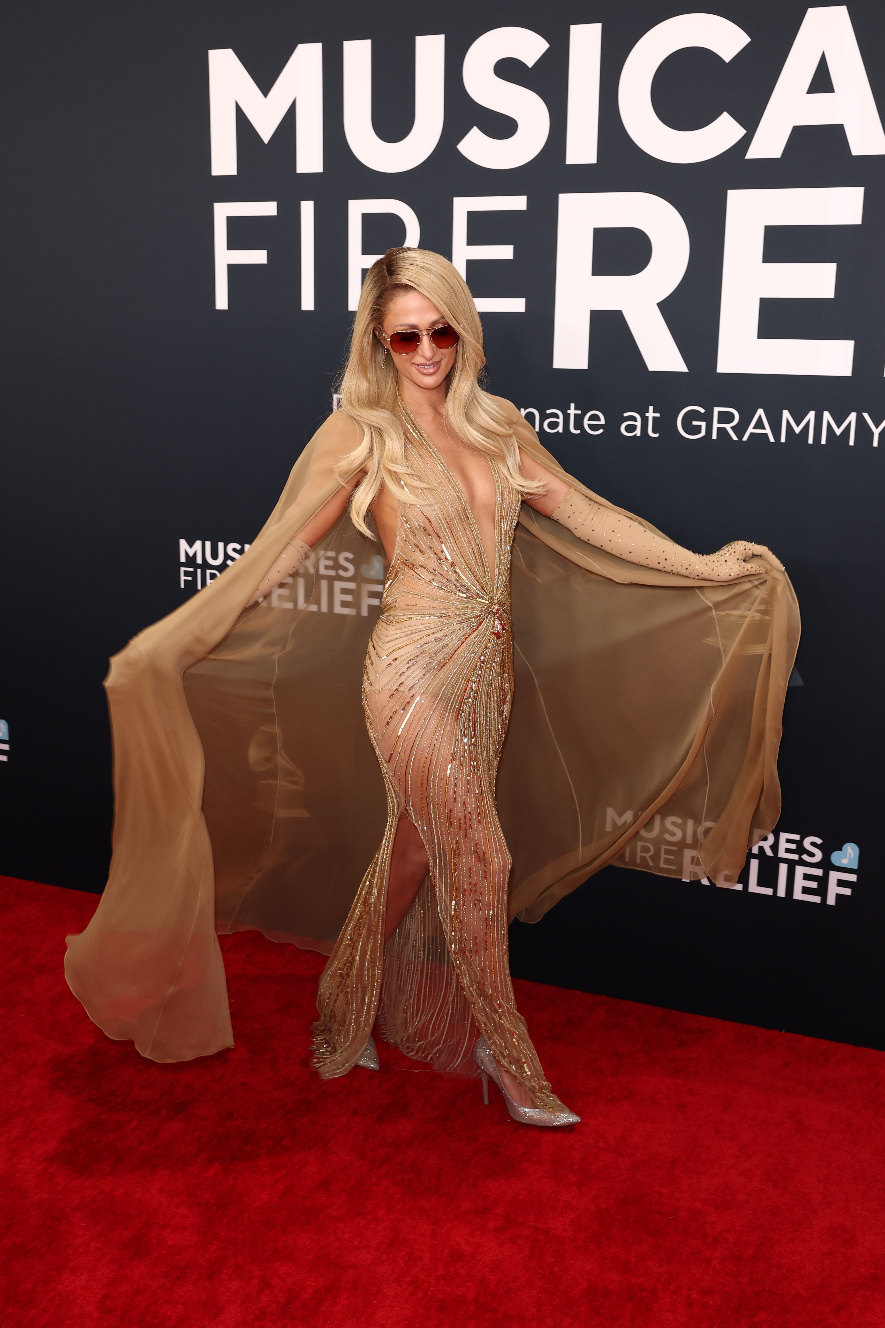 paris-hilton-sheer.