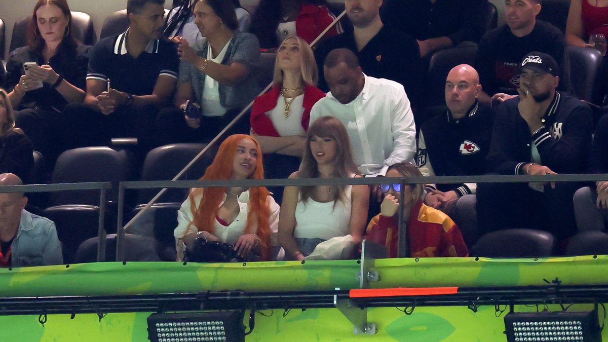 Who Joined Taylor Swift in Her Suite at the 2025 Super Bowl?