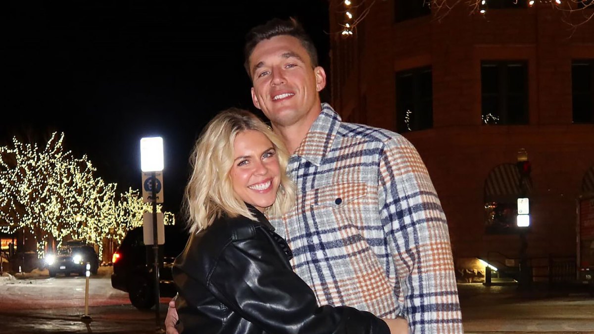 Feature Tyler Cameron Girlfriend Tate Madden Claps Back At Hater