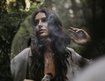 VICTORIA PIPPO