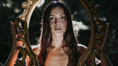 VICTORIA PIPPO