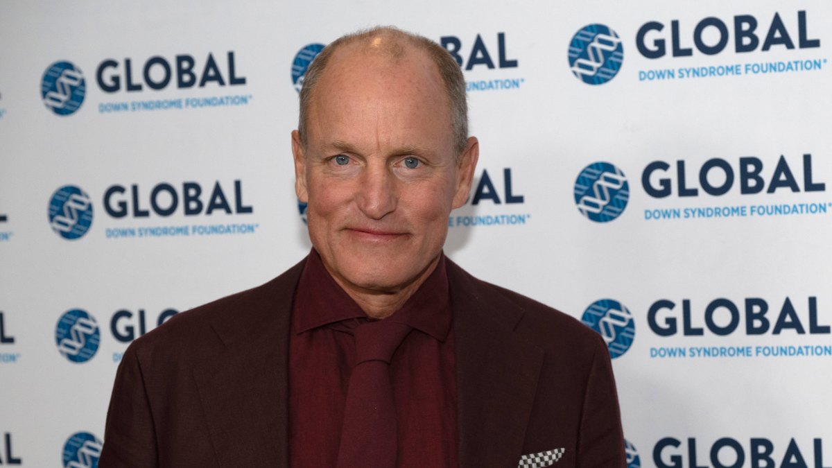 Woody Harrelson Denies Turning Down White Lotus Role Over Pay