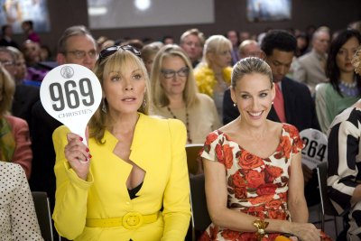 Everything to Know About Kim Cattralls Drama With Sarah Jessica Parker
