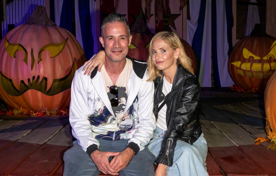 GettyImages-1723615586-Freddie-Prinze-Jr.-and-Sarah-Michelle-Gellar-Are-Stronger-Every-Year