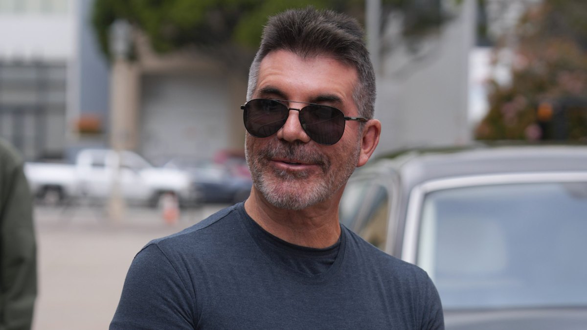 GettyImages 2206855857 simon cowell