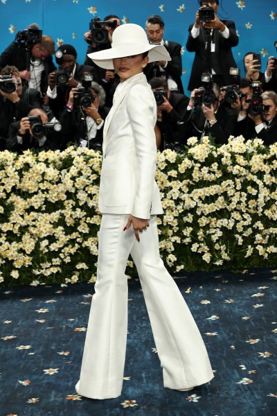 GettyImages-2213603785 Zendaya Arrives at the 2025 Met Gala: See Red Carpet Photos
