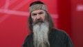 GettyImages-464660042-Duck-Dynastys-Phil-Robertson-Dies-at-79-After-Revealing-Alzheimers