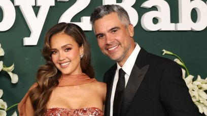 GettyImages 2183930719 jessica cash Jessica Alba Planning Family Trip With Cash Warren Amid Divorce (Excl)